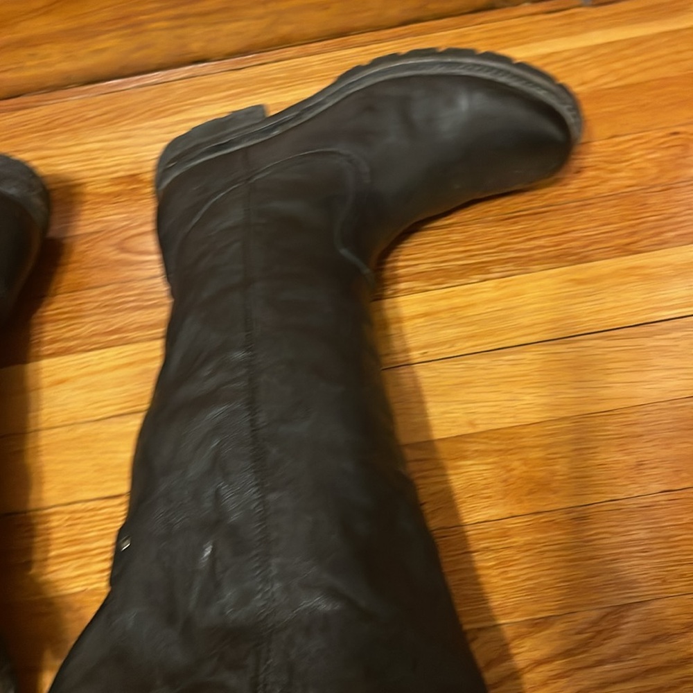 Frye shearing/ fleeces winter tall  riding boots womens size 9.5B - Picture 6 of 14